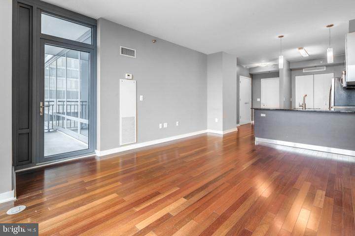 2101 Market Street - Photo 1