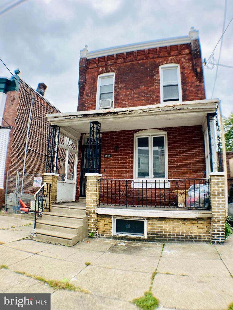 5132 Thompson Street - Photo 1
