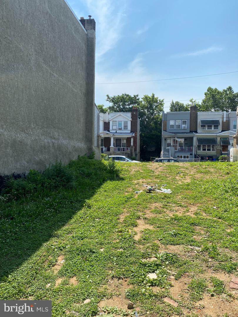 5817 Beaumont Street - Photo 1