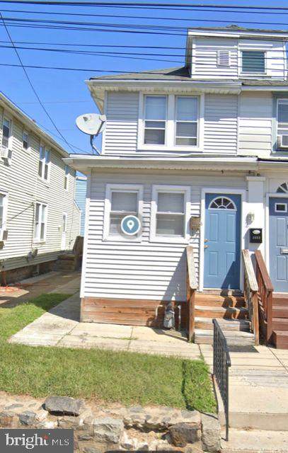 1455 Yates Avenue - Photo 1