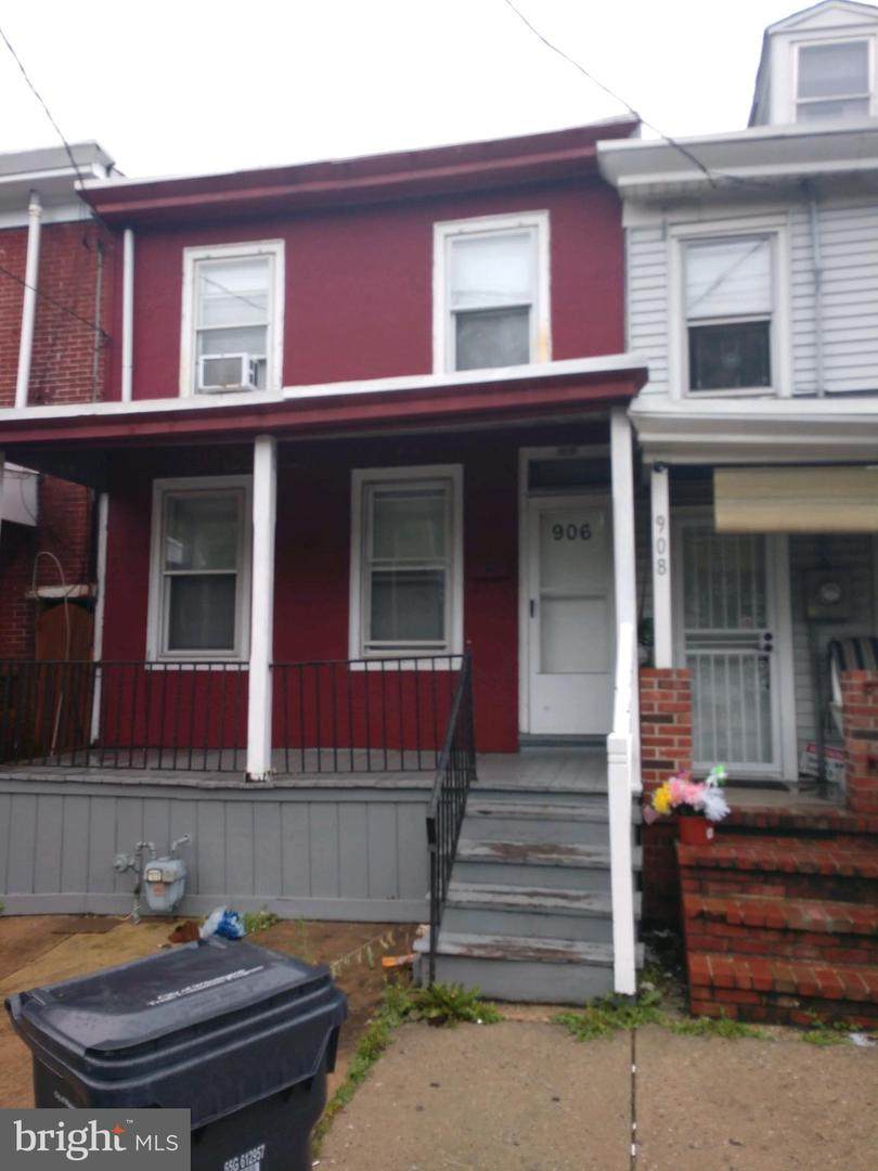 906 Maryland Avenue - Photo 1