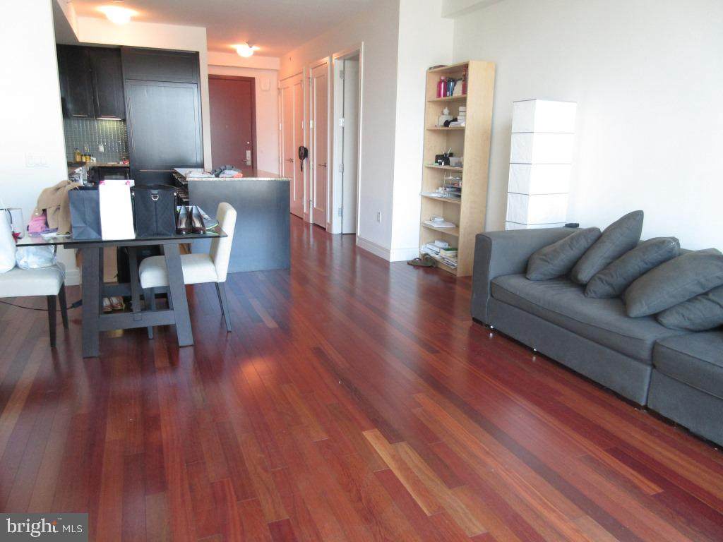 1414 Penn - Photo 1