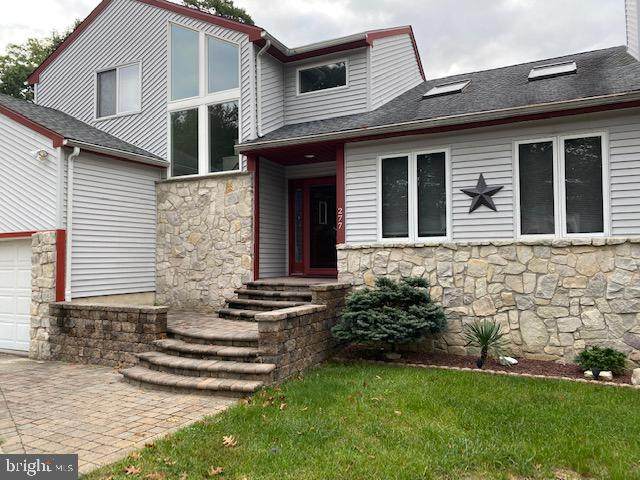 277 Willow Way - Photo 1