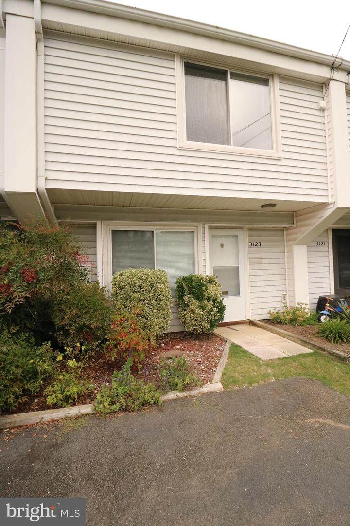 3123 17TH Street - Photo 1