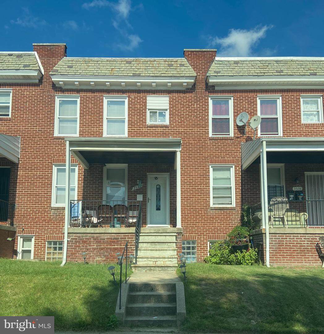 3576 Juneway - Photo 1