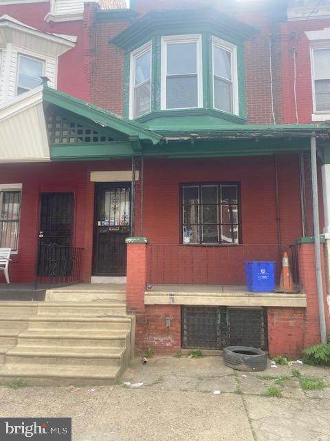 640 56TH Street - Photo 1