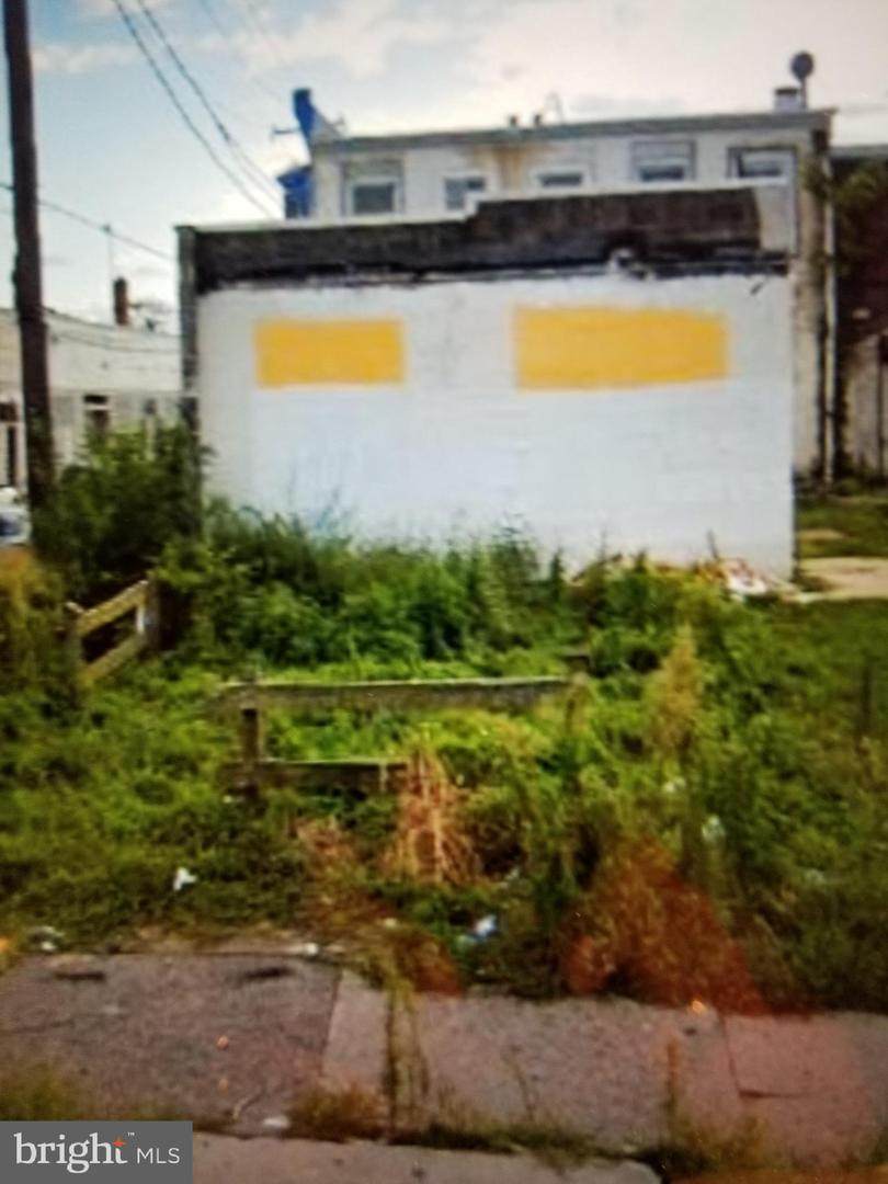 1636 Margaret Street - Photo 1