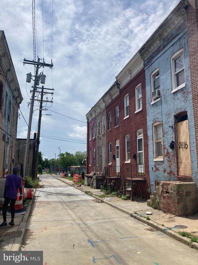 2416 Stockton Street - Photo 1