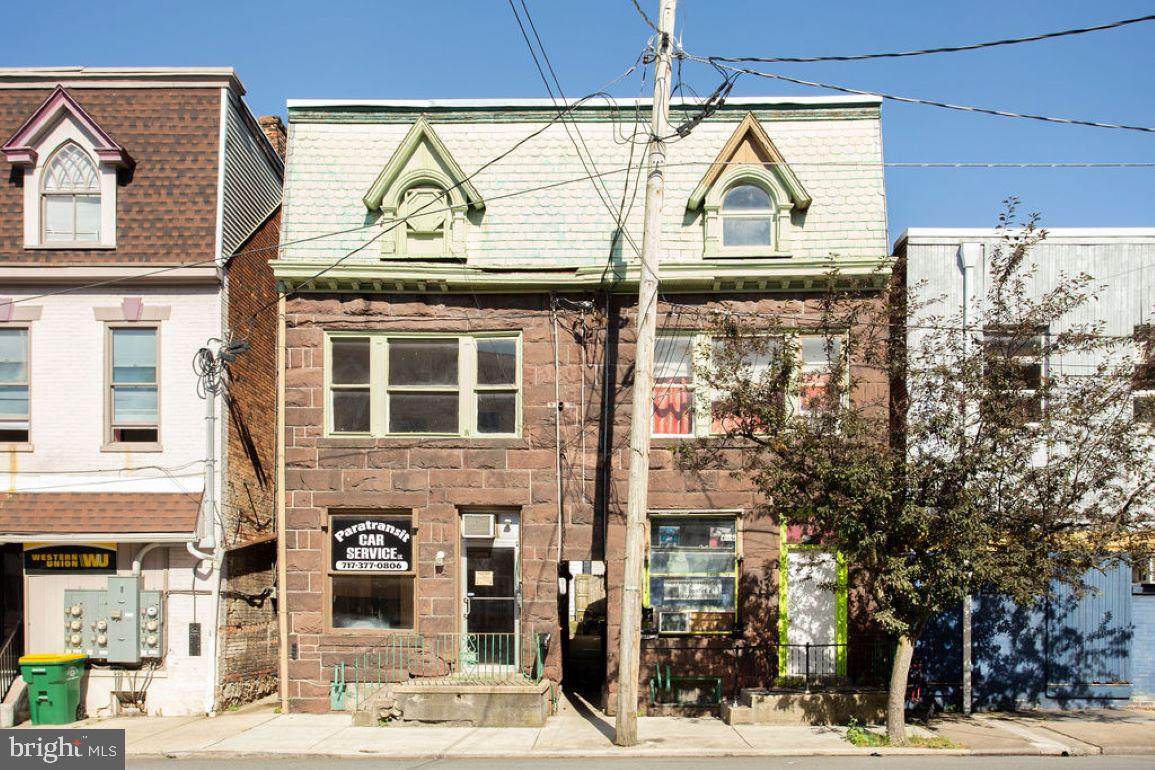 208 South Main - Photo 1