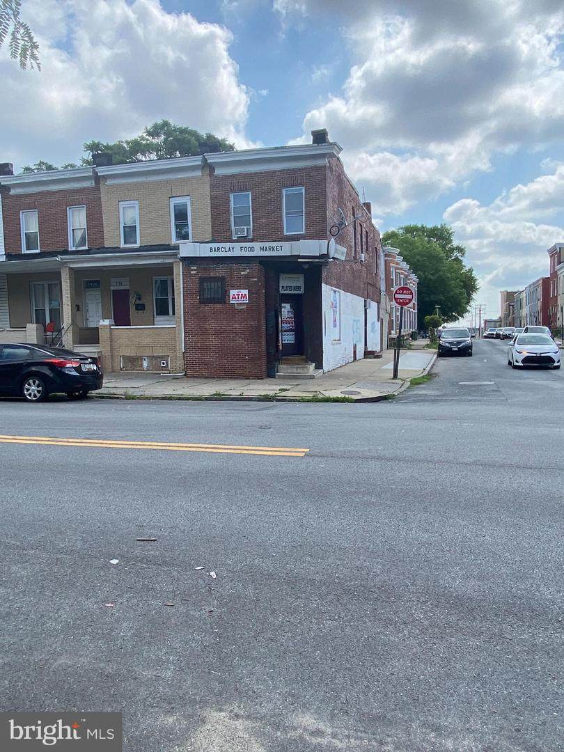 2701 Barclay Street - Photo 1