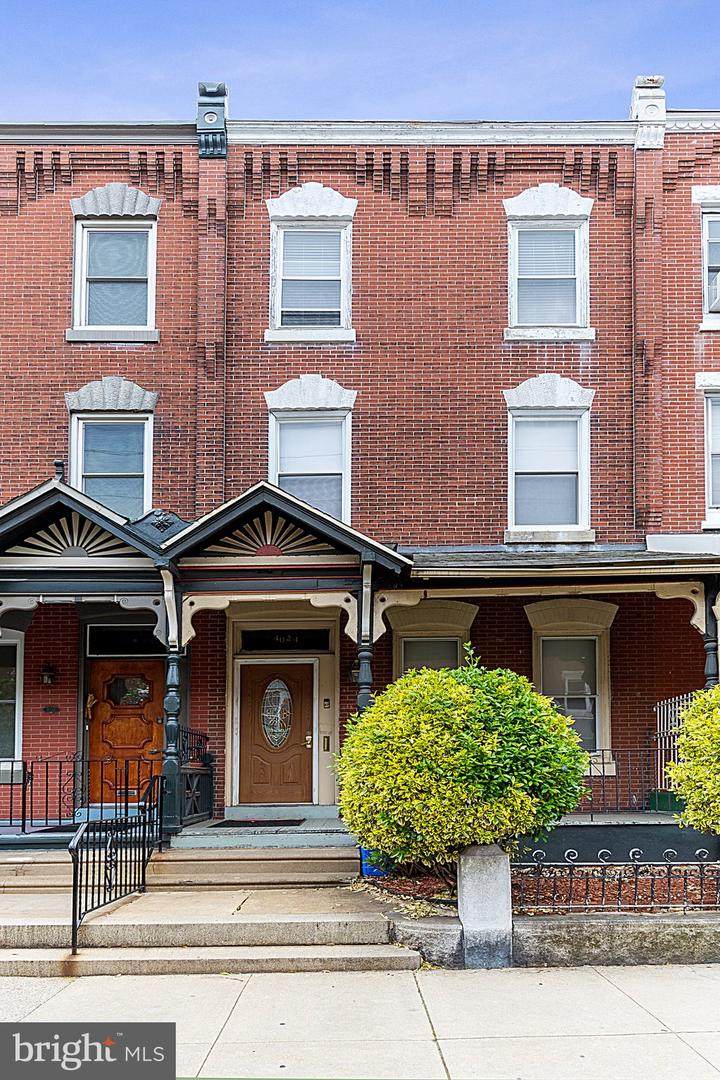 4024 Spring Garden Street - Photo 1