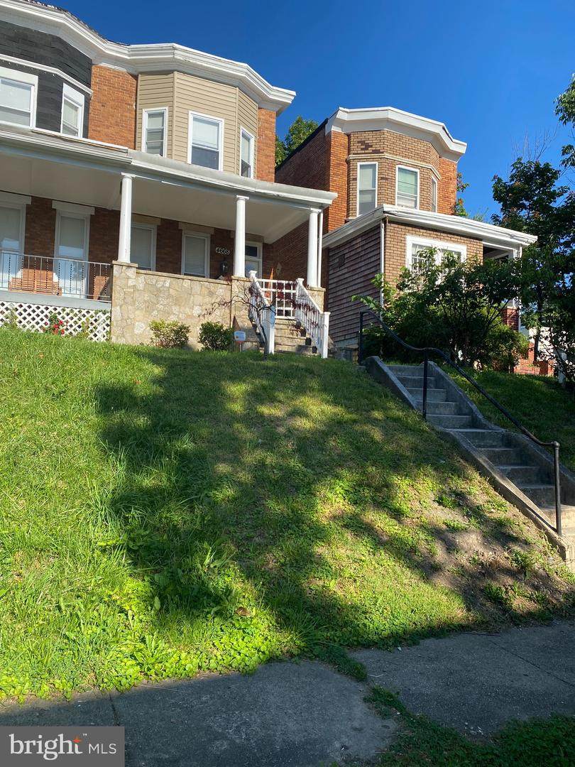 4668 Kernwood Avenue - Photo 1