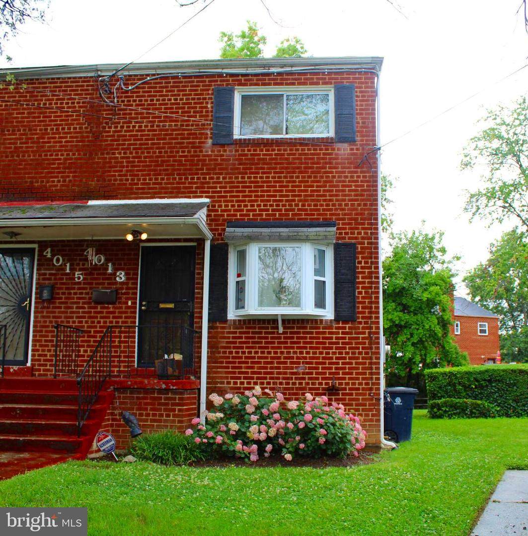 4013 24TH Place - Photo 1