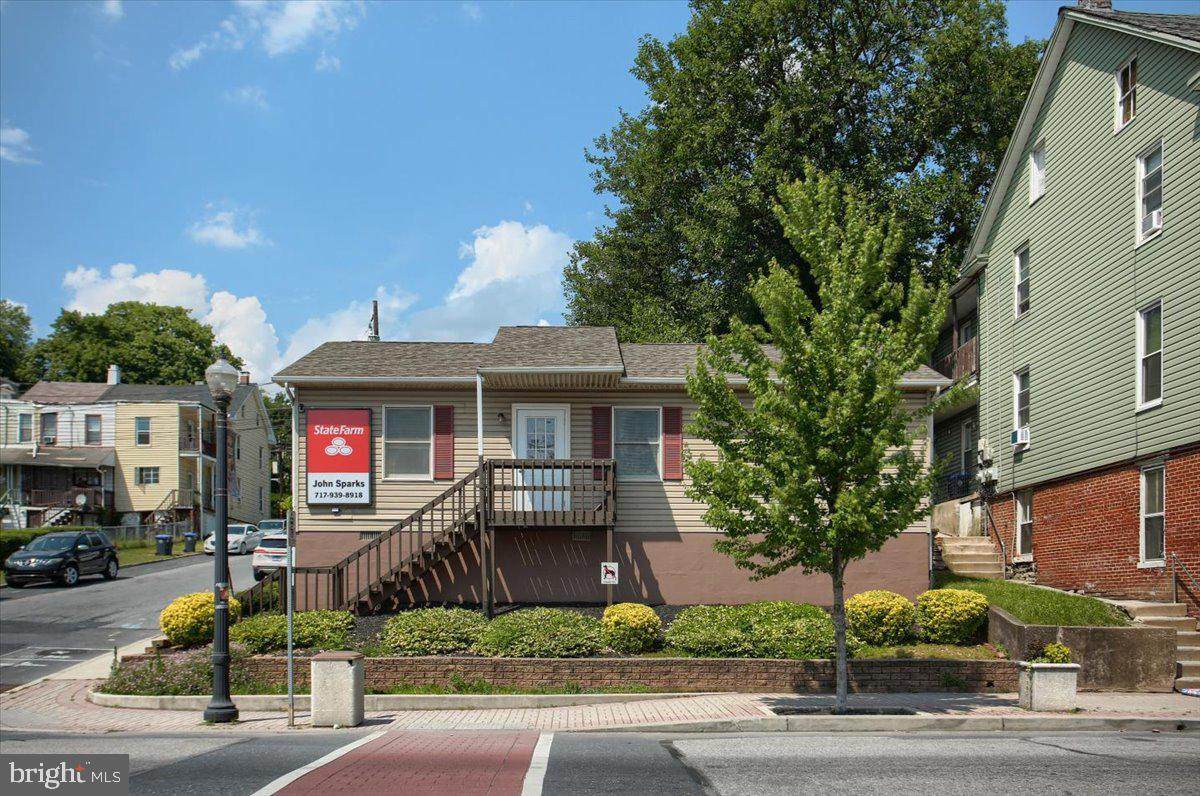 267 Front Street - Photo 1