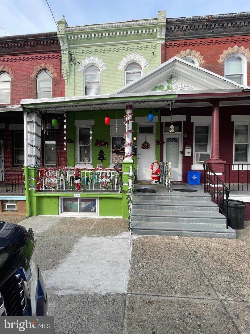 3514 7TH Street - Photo 1