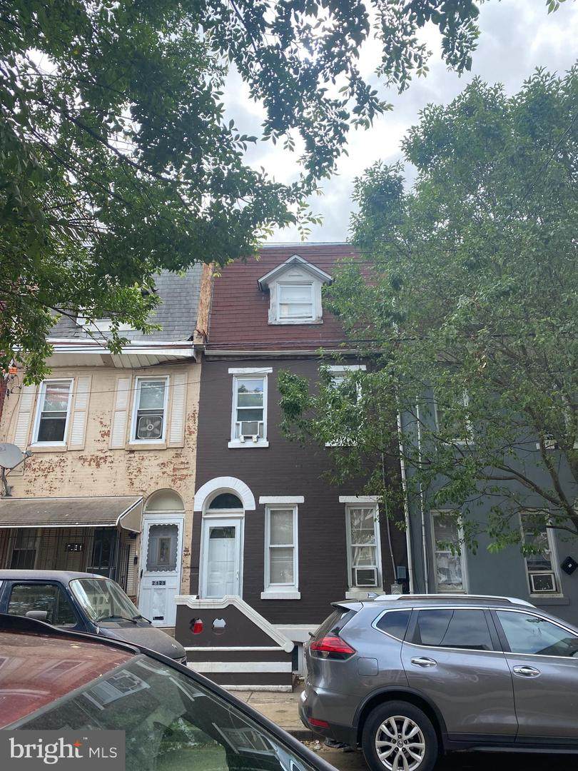2127 Franklin Street - Photo 1
