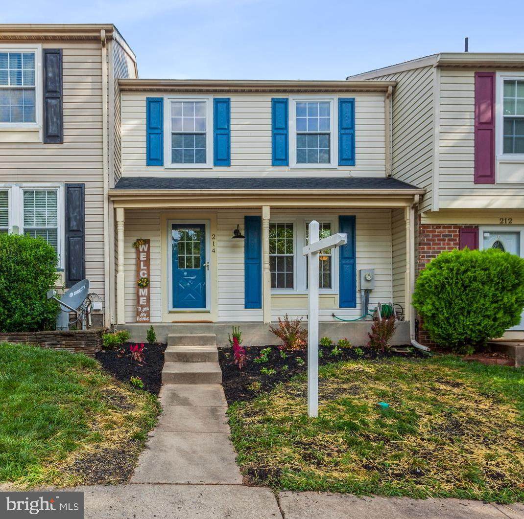 214 Lodgecliff Court - Photo 1