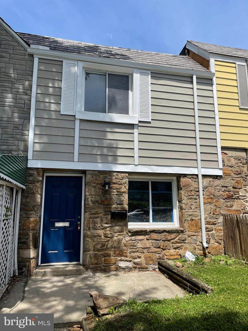 3718 8TH Street - Photo 1
