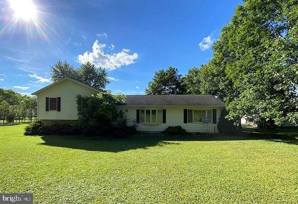155 Isaac Street - Photo 1