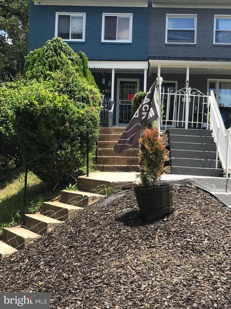 510 Hilltop Terrace - Photo 1