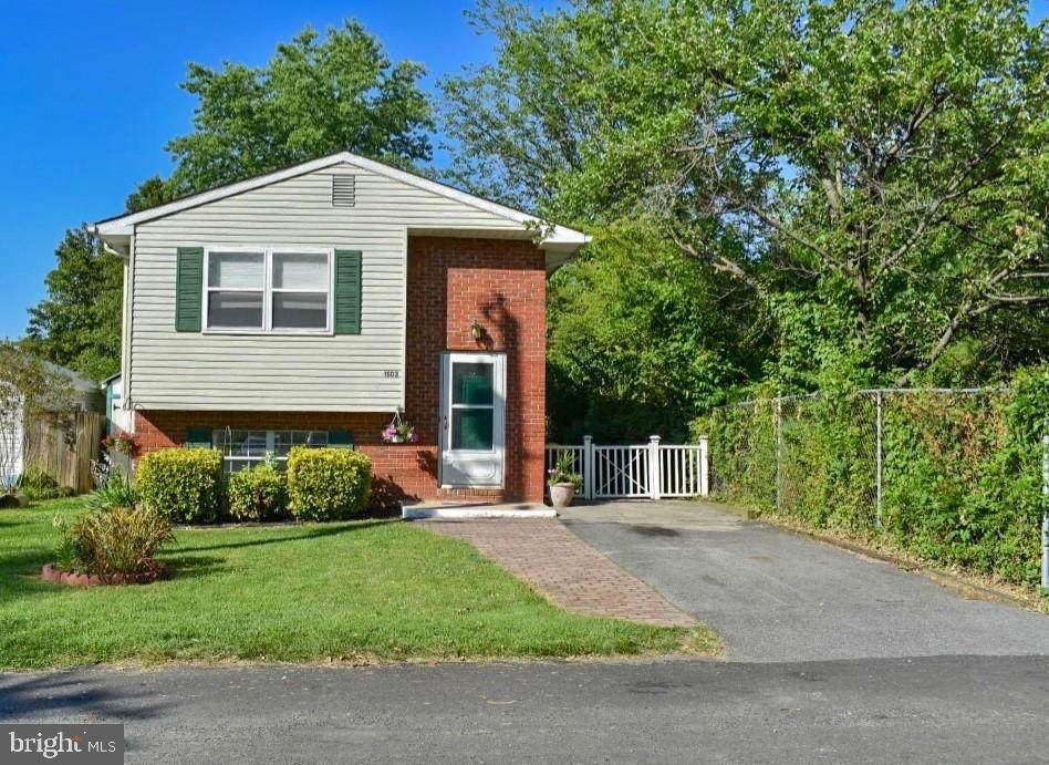 1503 Grange Road - Photo 1