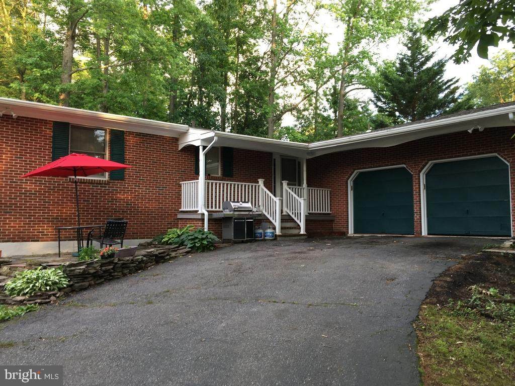 211 Emelia Drive - Photo 1