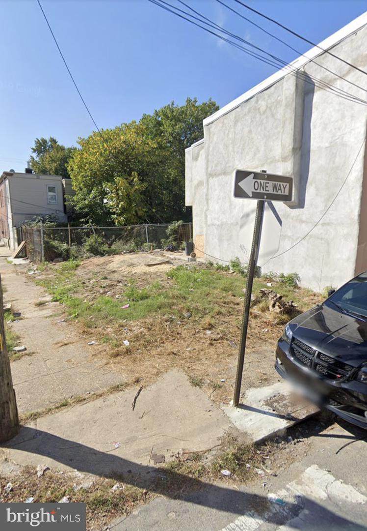 3200 Latona Street - Photo 1