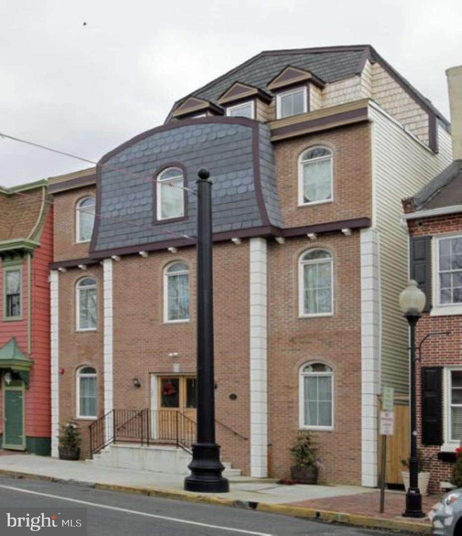 137 High Street - Photo 1