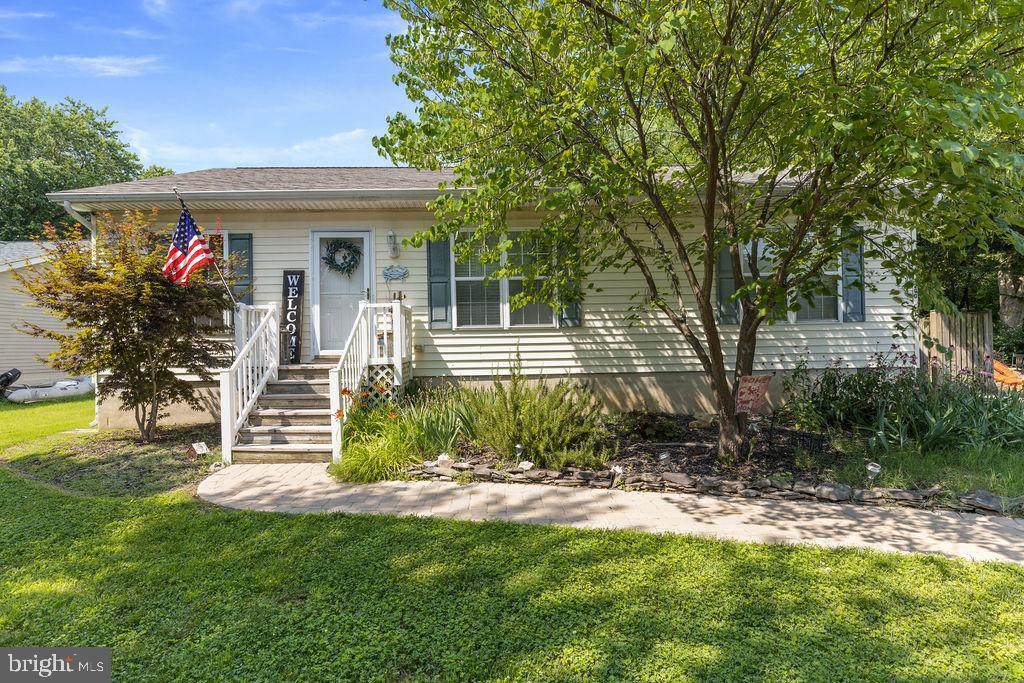 200 Dominion Lane - Photo 1