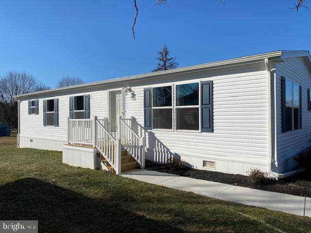 9112 Primrose Circle - Photo 1