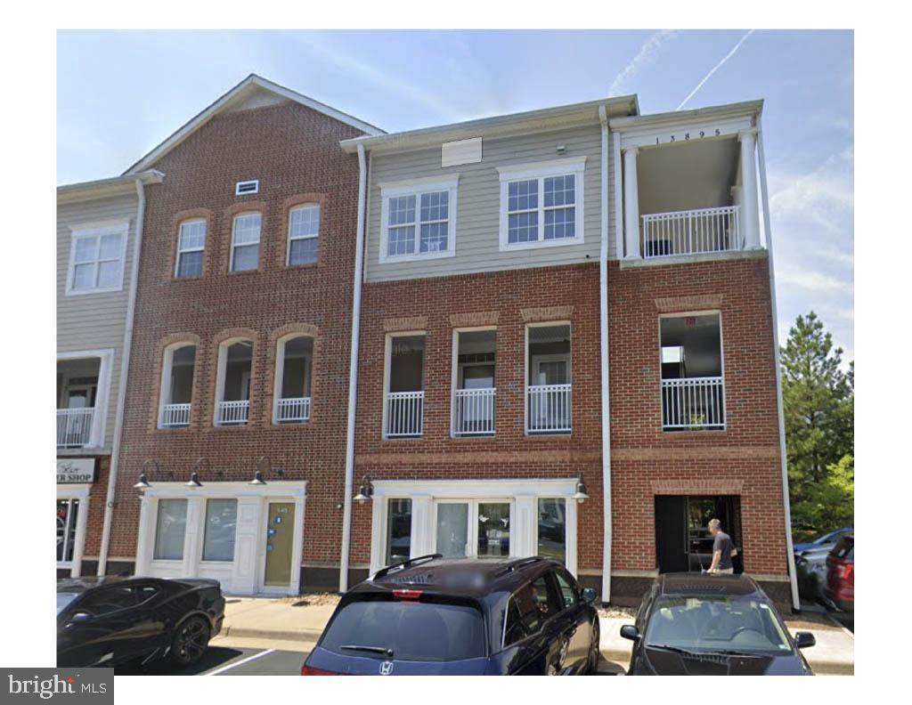 13895 Hedgewood Drive - Photo 1