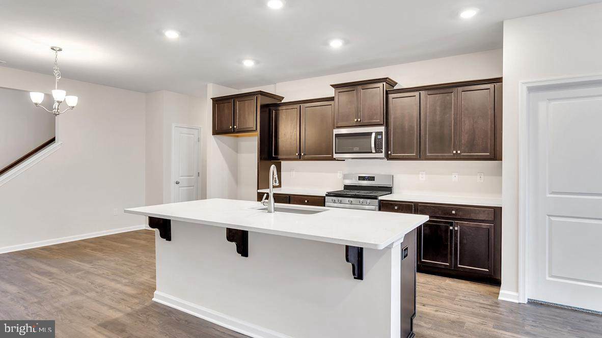 30 Morley Boulevard - Photo 1