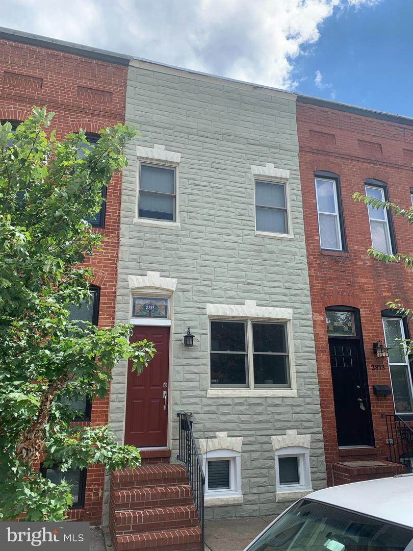2815 Hudson Street - Photo 1