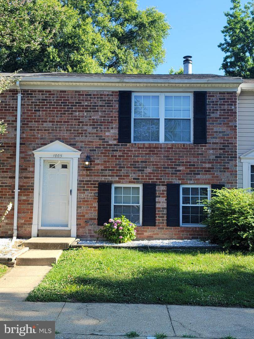1005 Copperfield Court - Photo 1