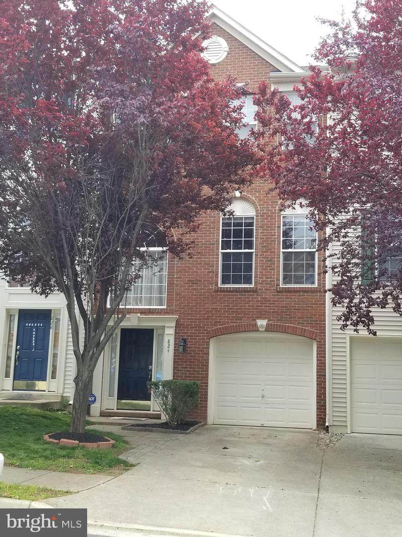 824 Persimmon Place - Photo 1