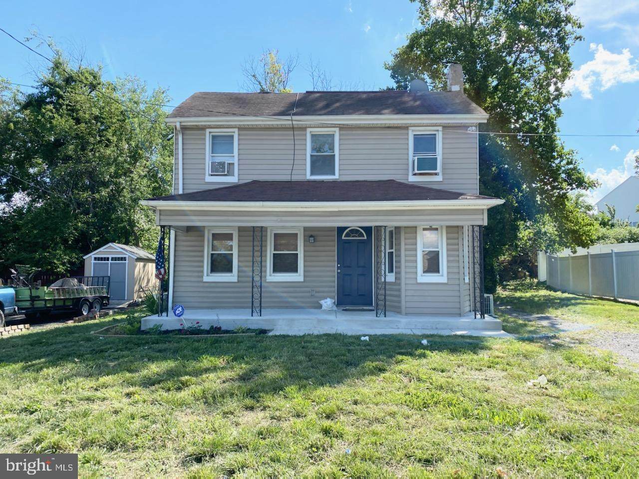3120 Rolling Road - Photo 1