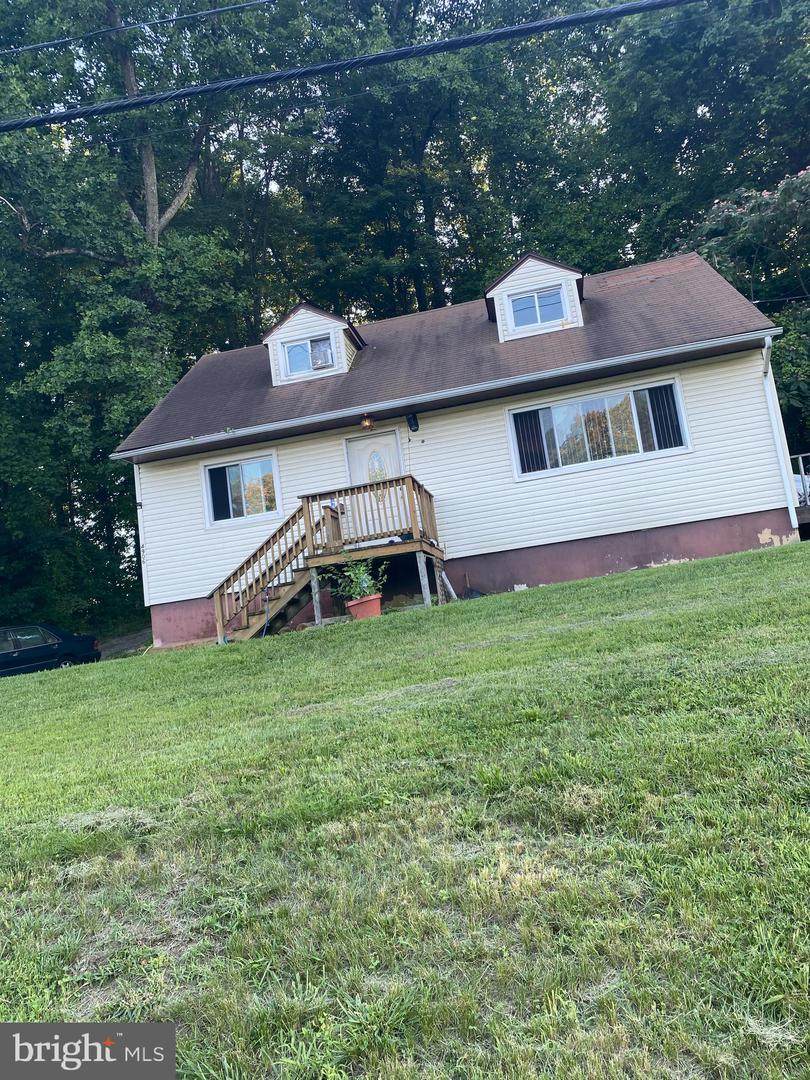 4906 Collington Road - Photo 1