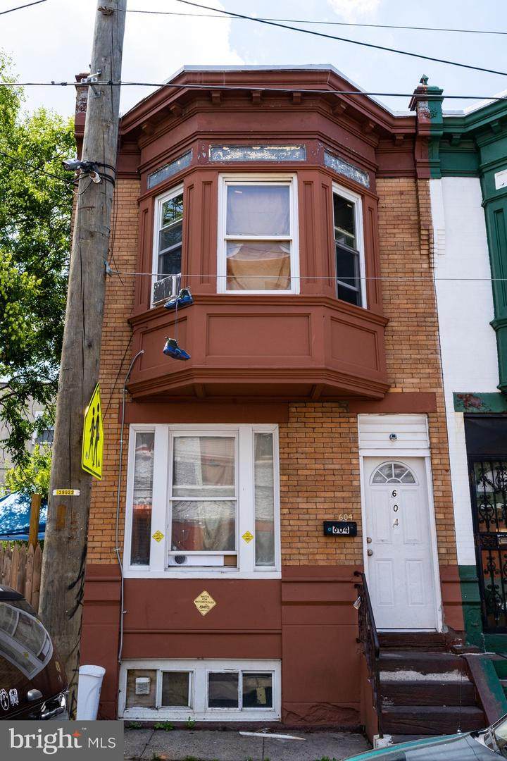 604 Clearfield Street - Photo 1