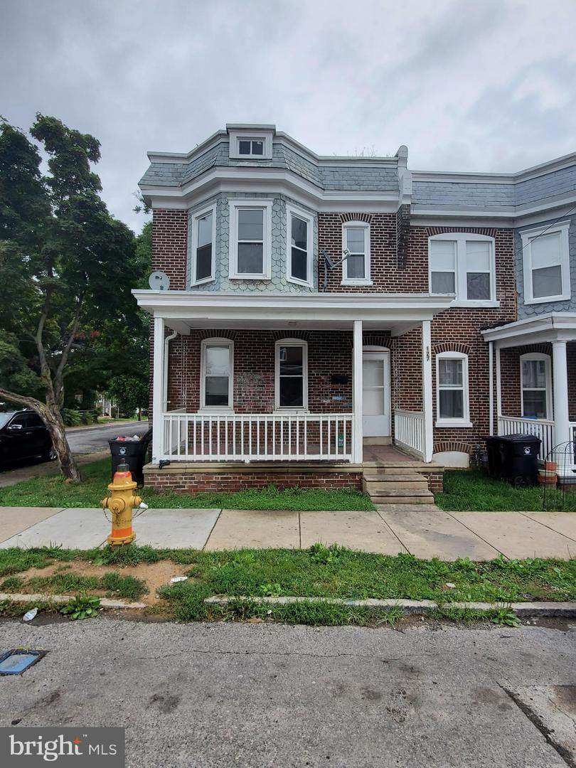 127 30TH Street - Photo 1