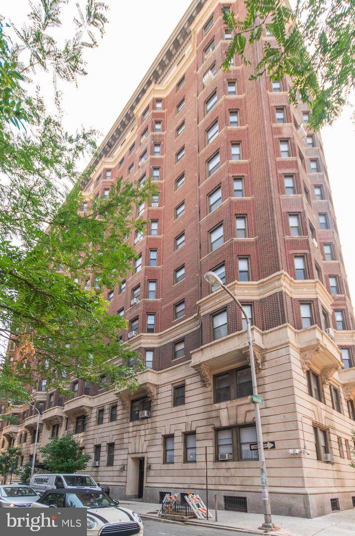 250 13TH Street - Photo 1