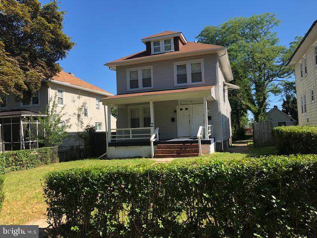 2811 Garrison Avenue - Photo 1