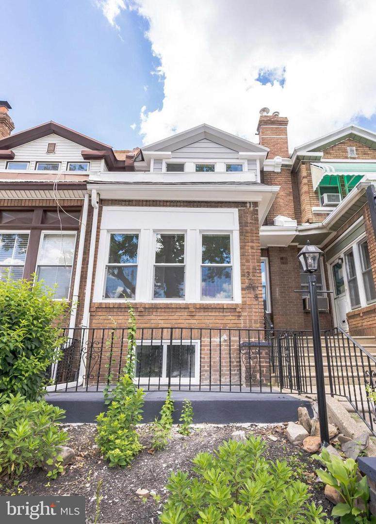 3218 33RD Street - Photo 1