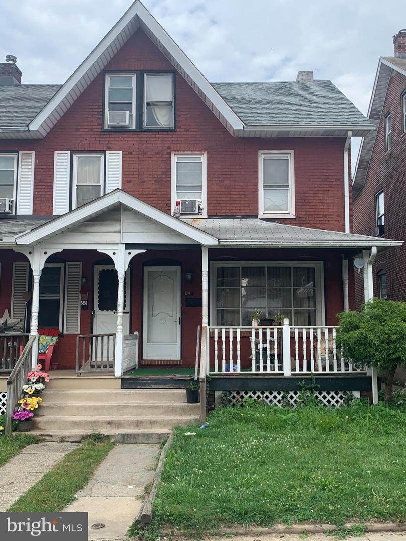 64 5TH Avenue - Photo 1