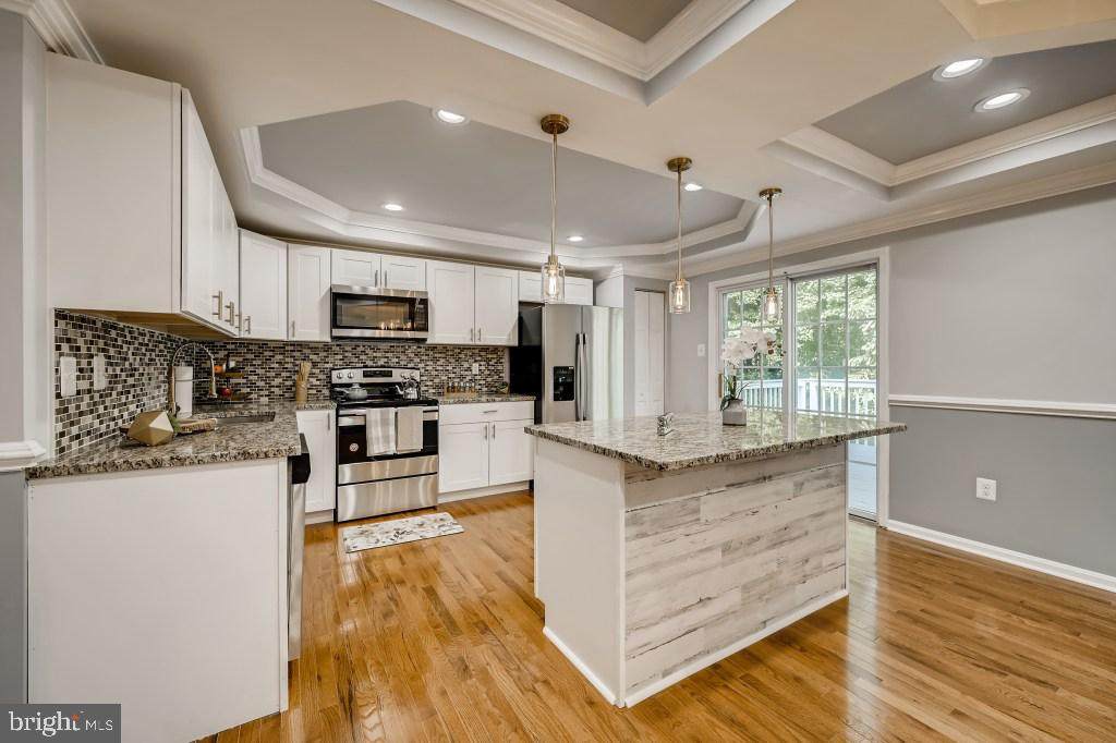3230 Kelox Road - Photo 1