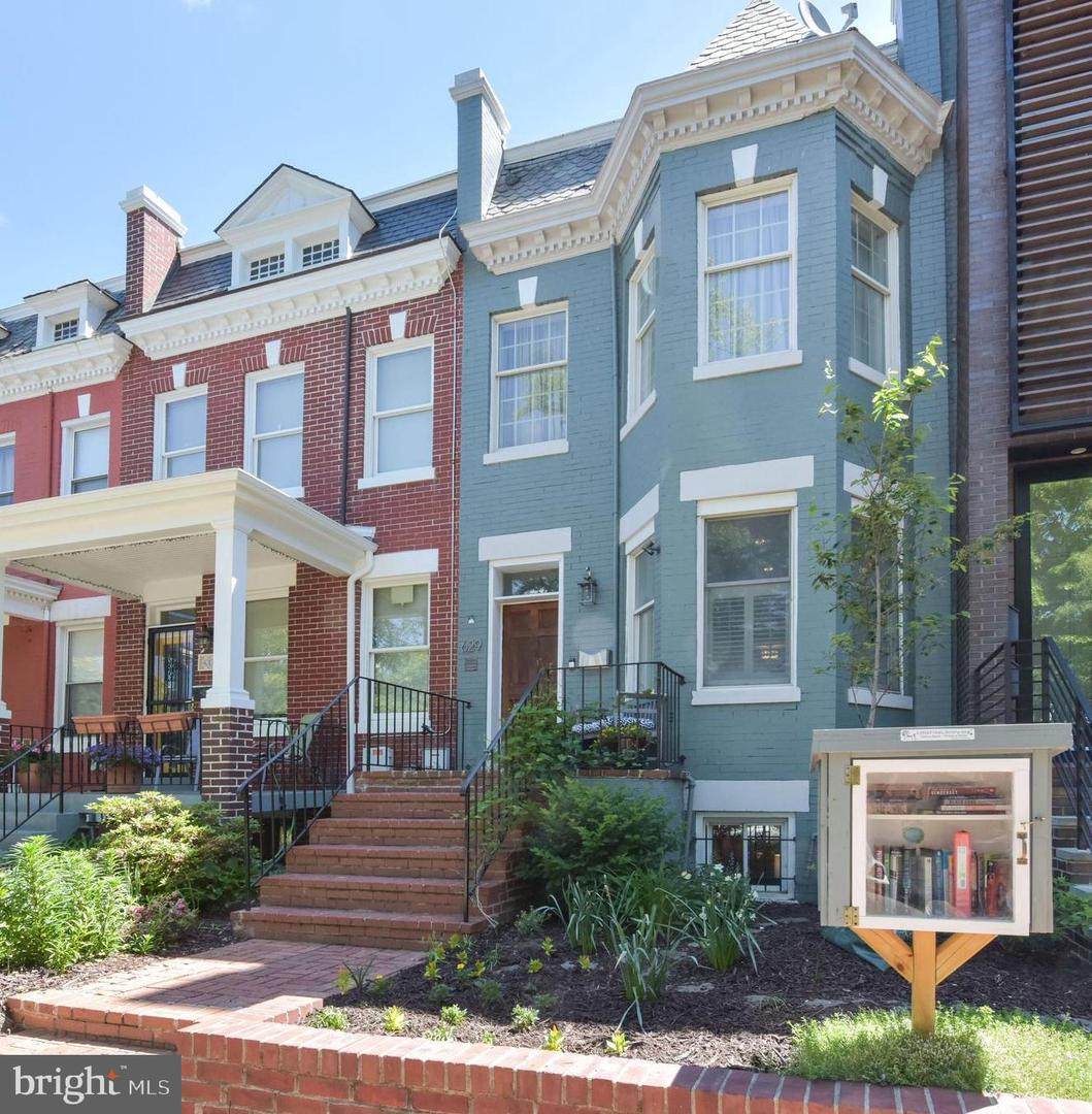 629 5TH Street - Photo 1