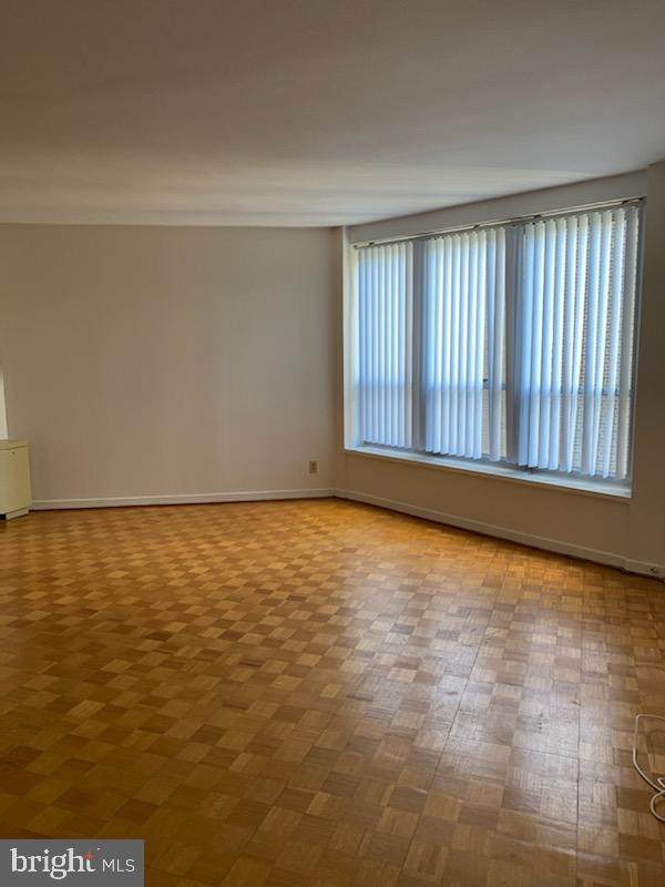 224-30 Rittenhouse Square - Photo 1