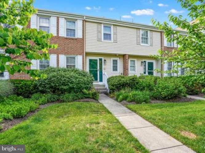 207 Society Hill - Photo 1