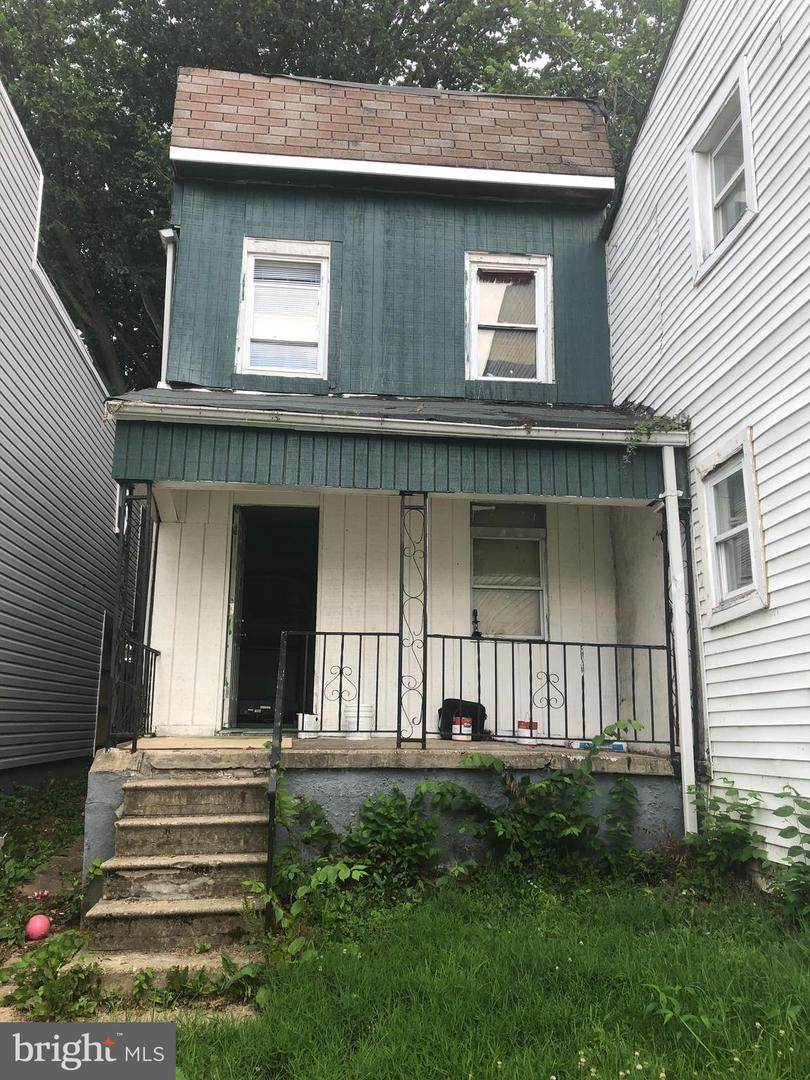 414 Font Hill Avenue - Photo 1