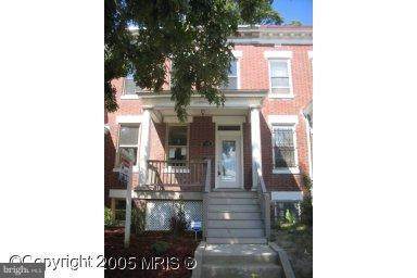813 Webster Street - Photo 1