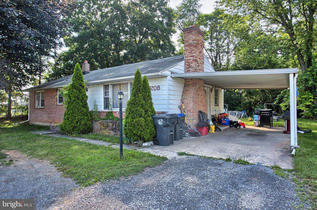 1208 Walnut Bottom Road - Photo 1